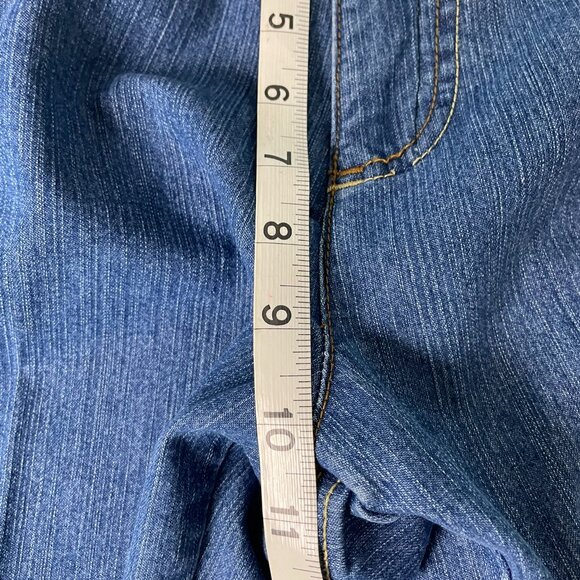 Kim Rogers Women’s Capri Jeans Size 12 Blue Denim Medium Wash Embroidered Pocket - Picture 14 of 14